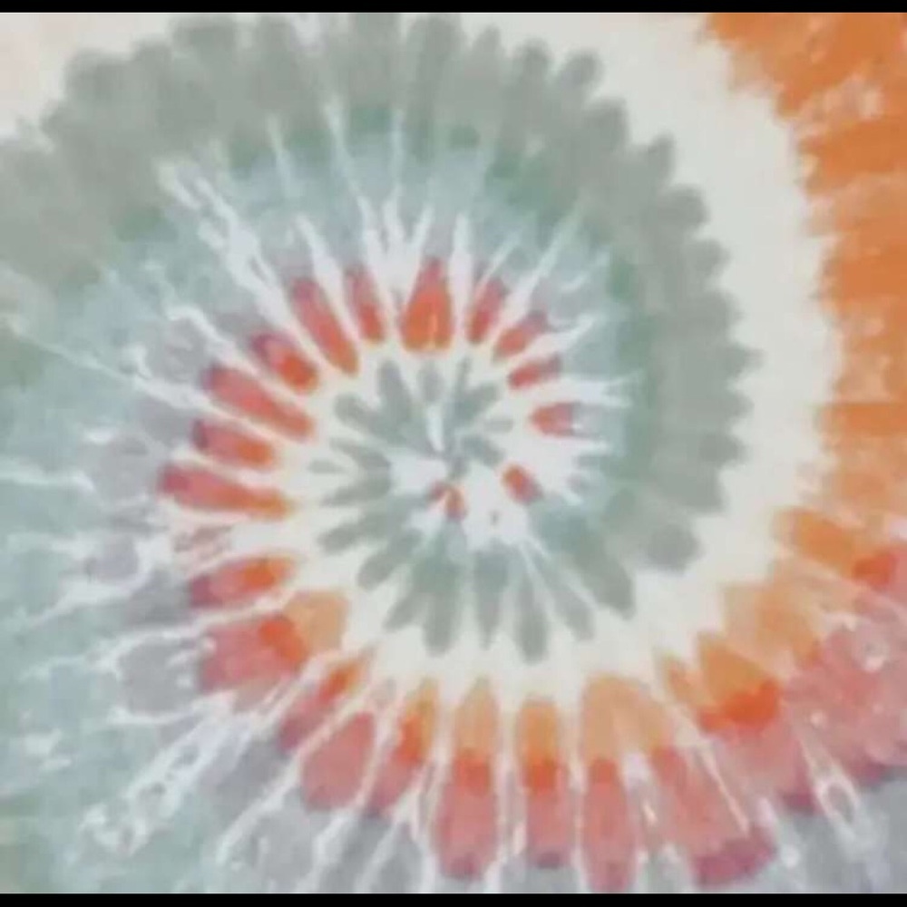 Meet your Posher, Alicia